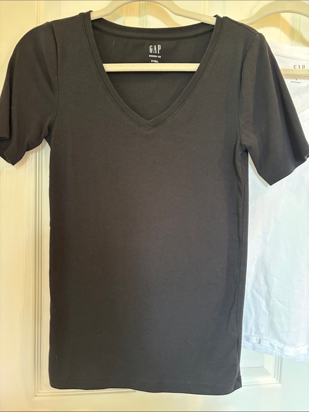 GAP Women's Top Assortment Size Small Lot of 6 - Picture 9 of 12